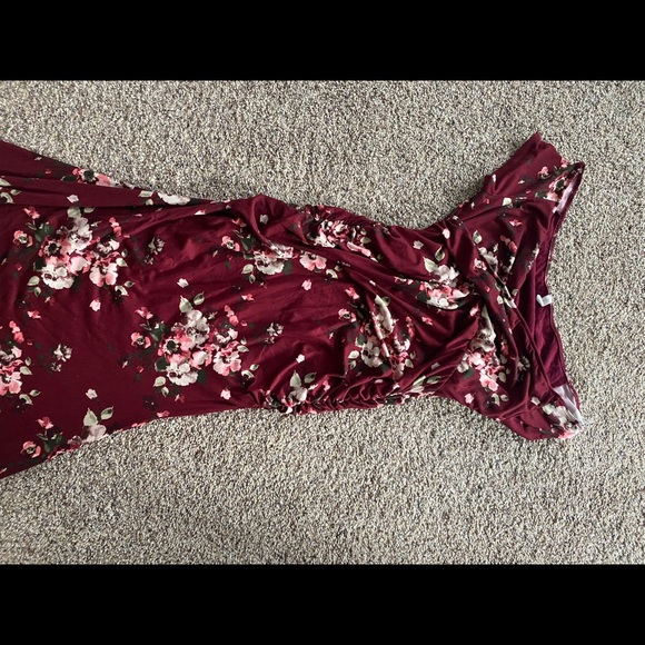 Pinkblush Maternity shoot dress - Picture 3 of 5